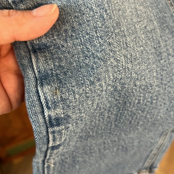 Old Navy Boyfriend Straight Jeans - Picture 5 of 6
